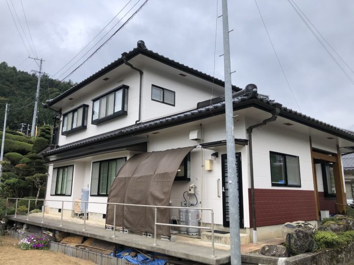 塩尻市　H様邸の屋根・外壁塗装工事